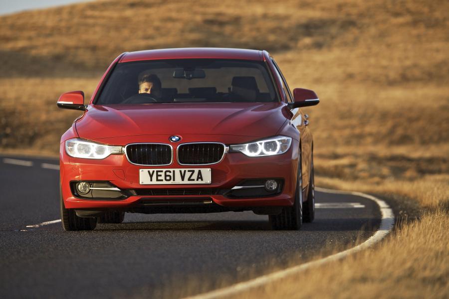  BMW 320d Sport 2012 года  (UK) (фото 14 из 28)